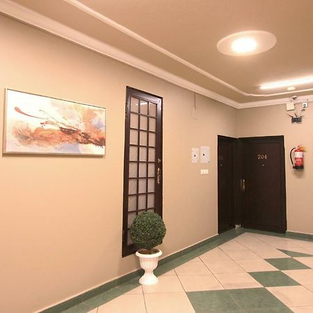 Al Qaswaa Furnished Apartements Buraidah Exterior photo